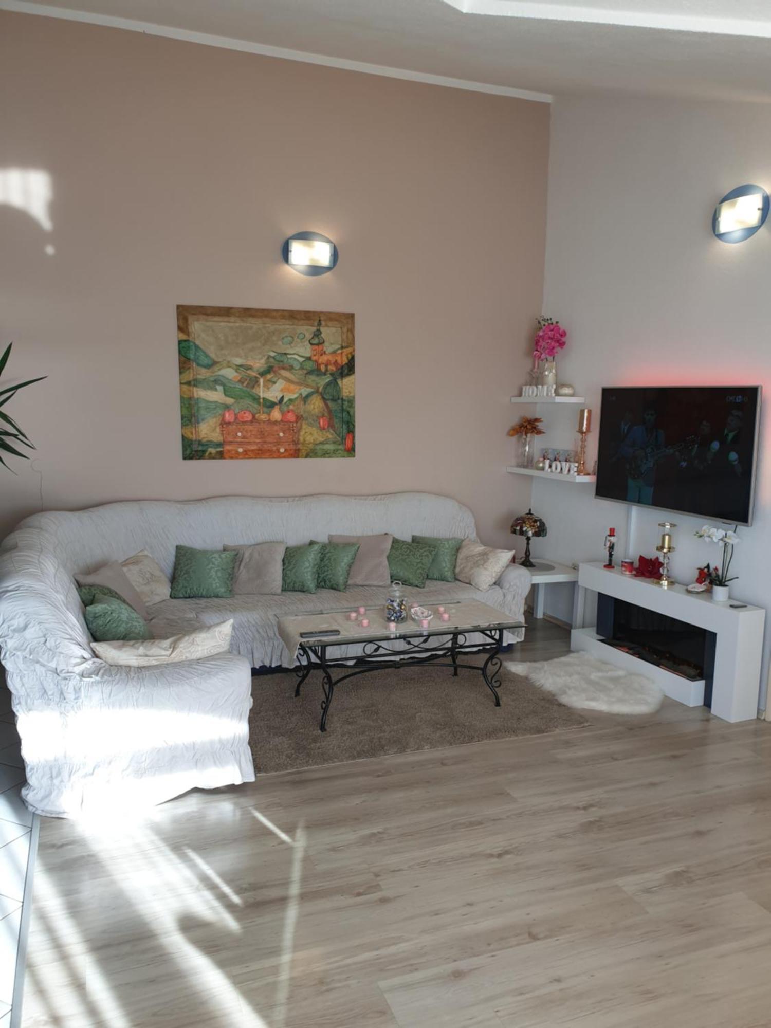 Apartmani Mlikotic Dugi Rat Quarto foto